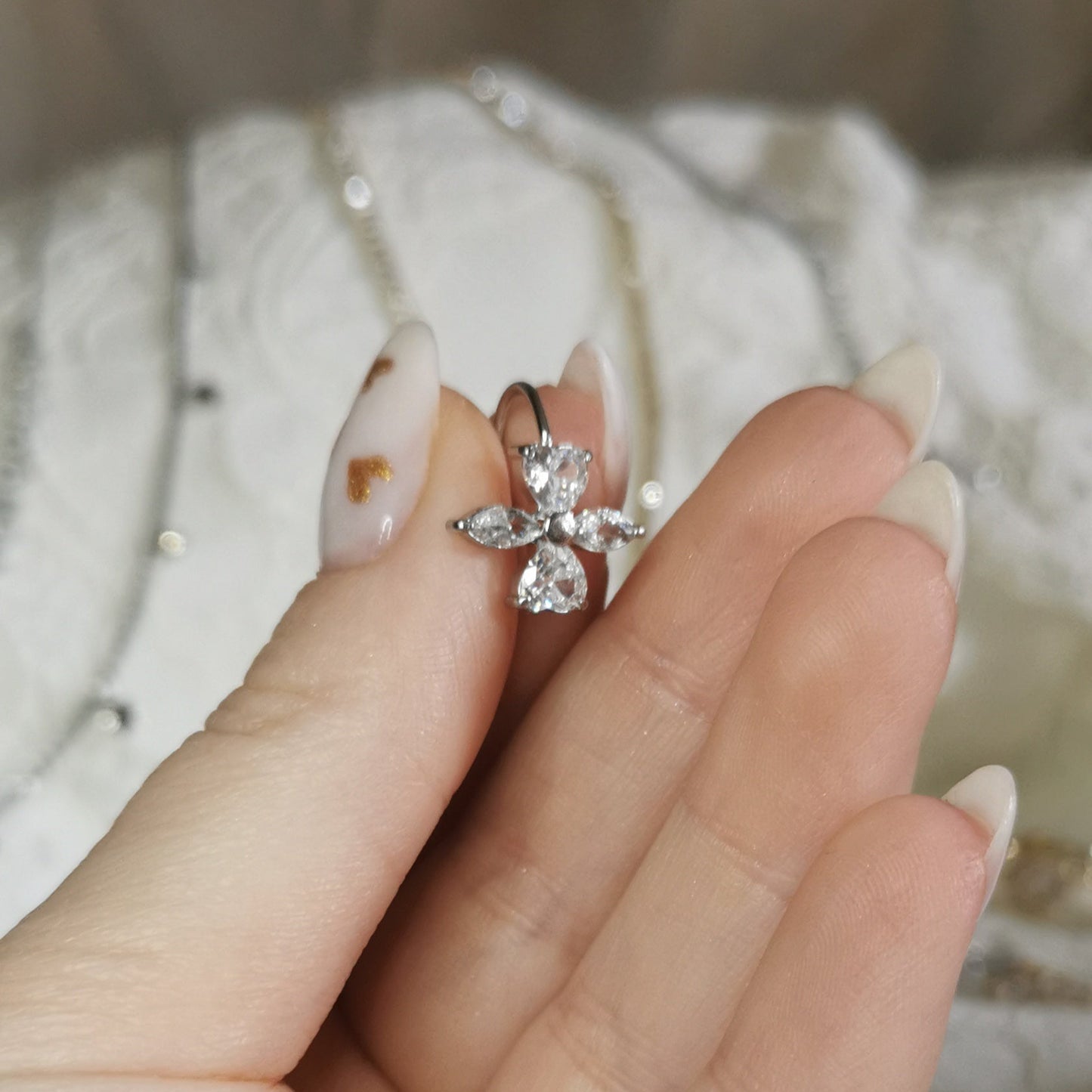 ORECCHINO EARCUFF FLORA