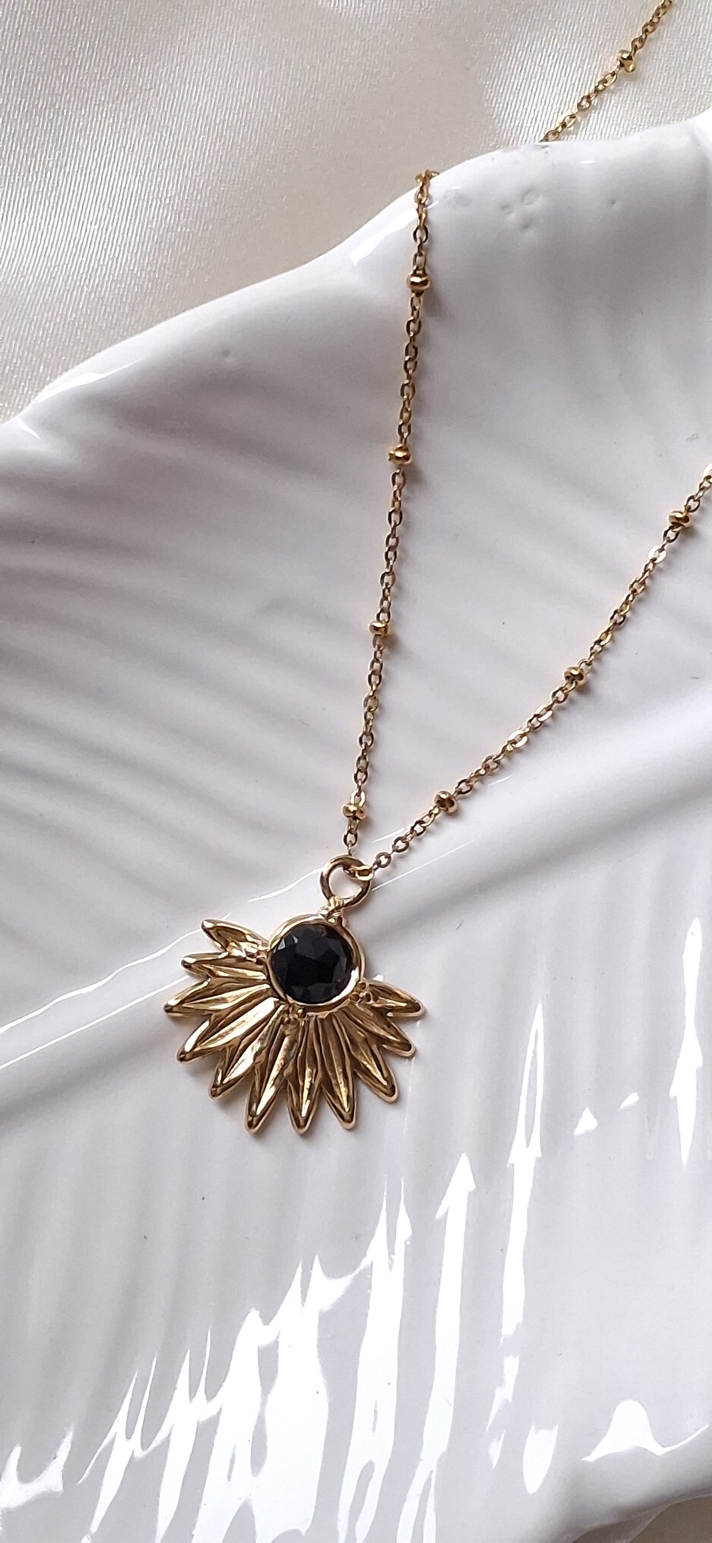 COLLANA Black