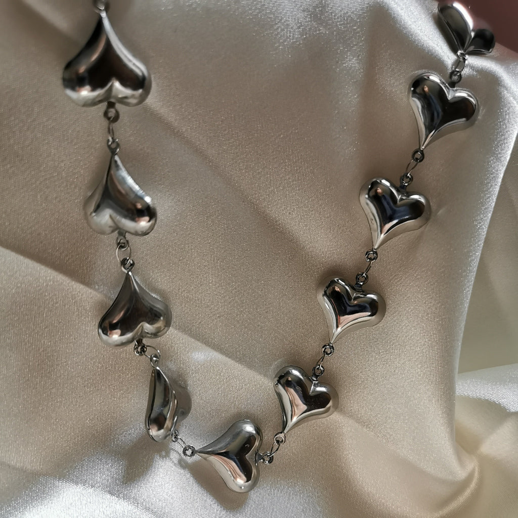 COLLANA CUORI SONAGLIO
