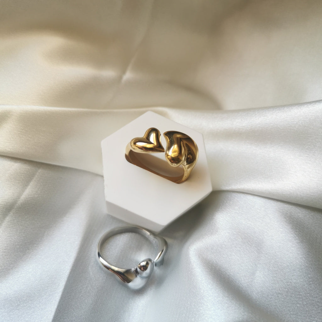 ANELLO ABBRACCIO CUORI