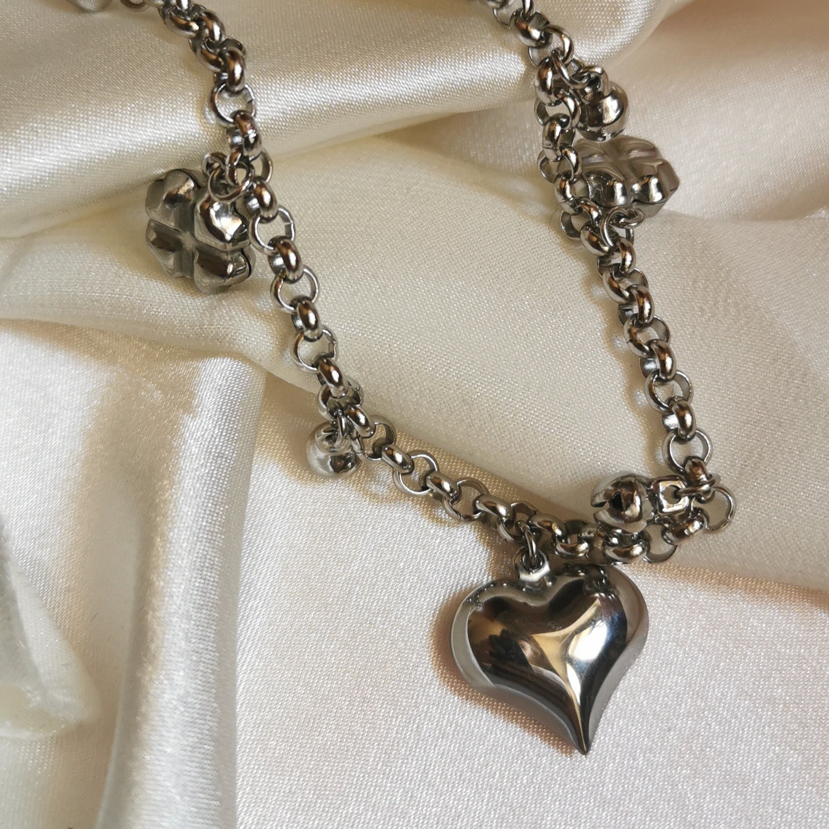 COLLANA CUORI CHARM CAMPANELLINO