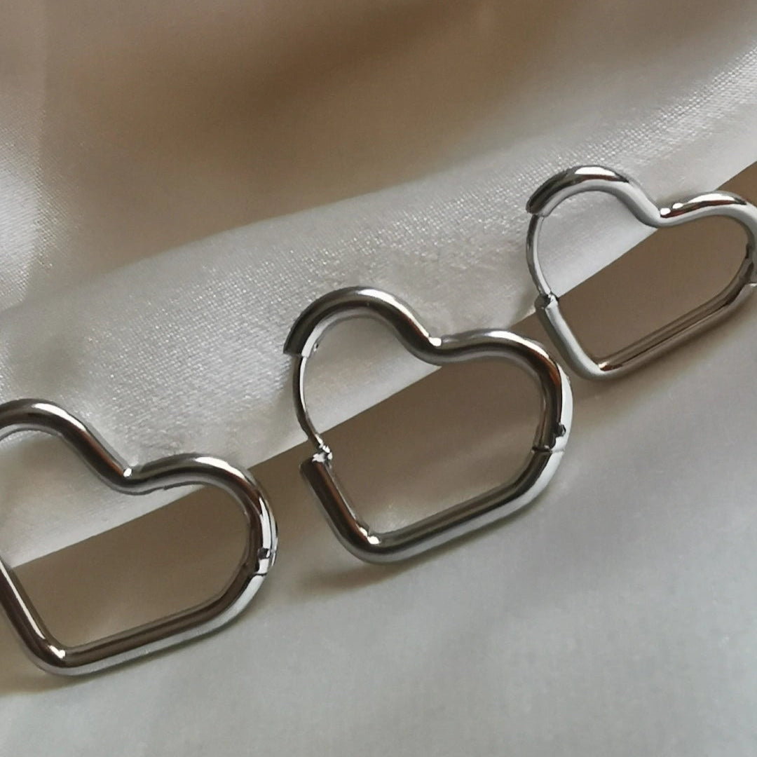 ORECCHINI CUORI VUOTI