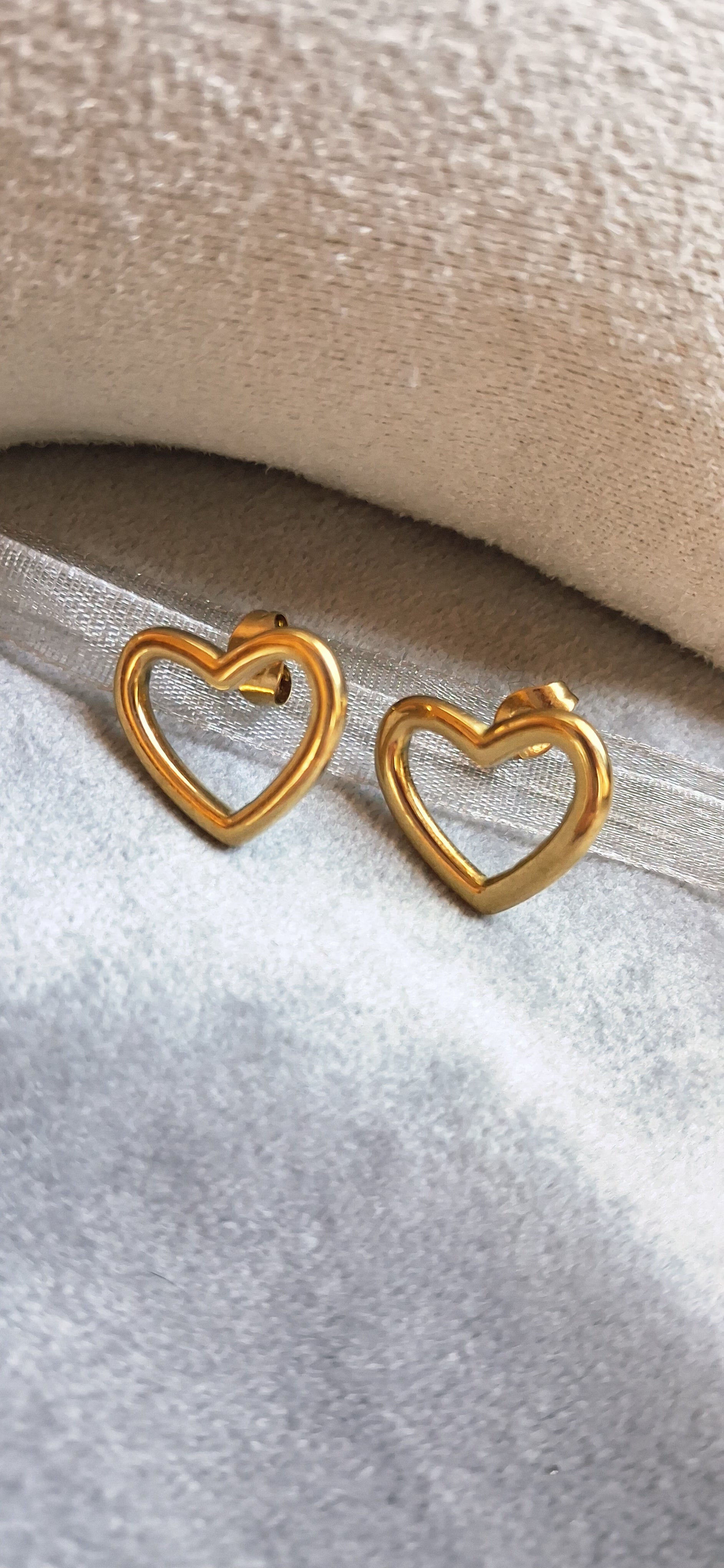 Orecchini Cuore Vuoto